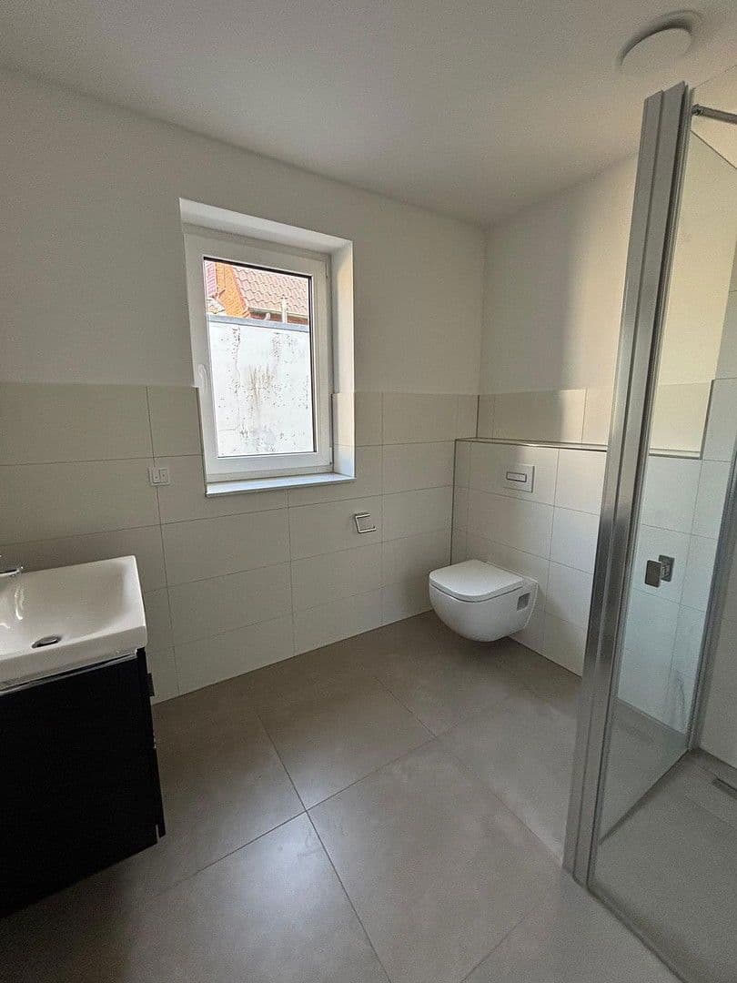 Prodej bytu 2+1 71 m², Schillerstraße 26, Norderstedt, Šlesvicko-Holštýnsko Prodej bytu 2+1 71 m², Schillerstraße 26, Norderstedt, Šlesvicko-Holštýnsko