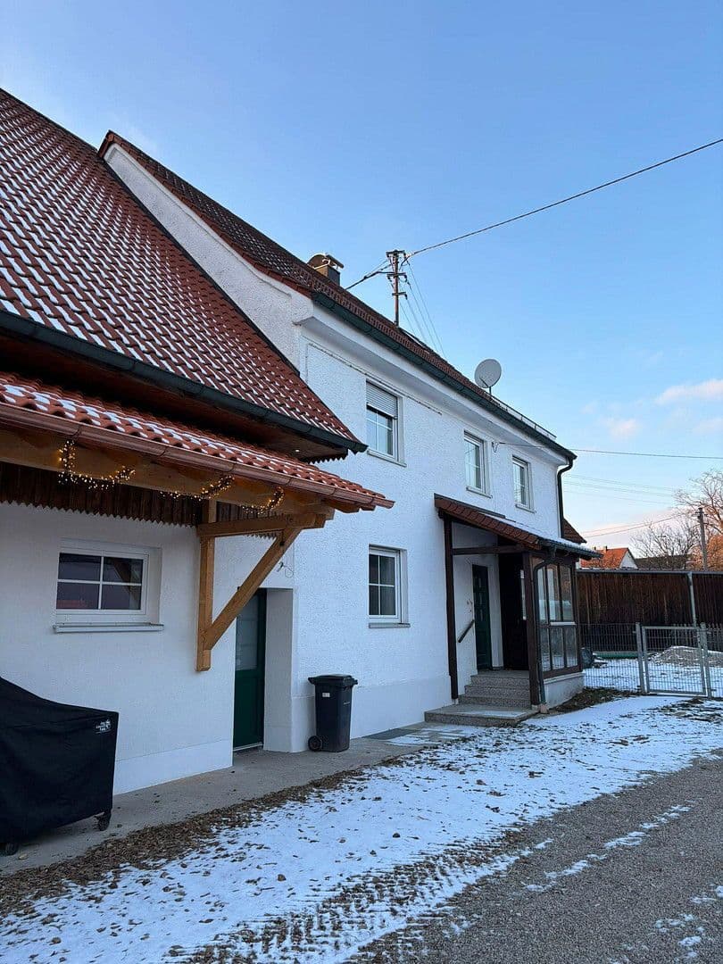 Pronájem domu 150 m², pozemek 400 m², Landensberg, Bavorsko Pronájem domu 150 m², pozemek 400 m², Landensberg, Bavorsko