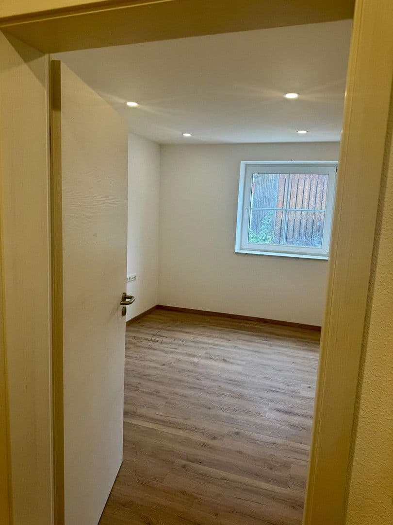 Pronájem domu 150 m², pozemek 400 m², Landensberg, Bavorsko Pronájem domu 150 m², pozemek 400 m², Landensberg, Bavorsko