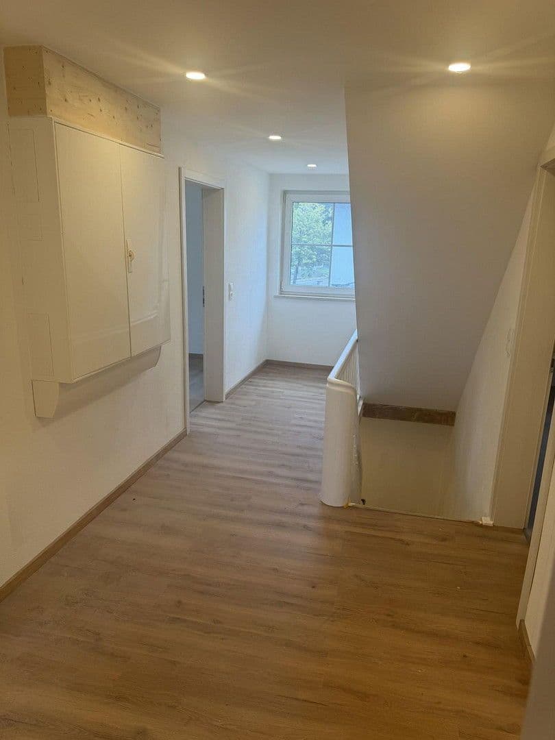 Pronájem domu 150 m², pozemek 400 m², Landensberg, Bavorsko Pronájem domu 150 m², pozemek 400 m², Landensberg, Bavorsko