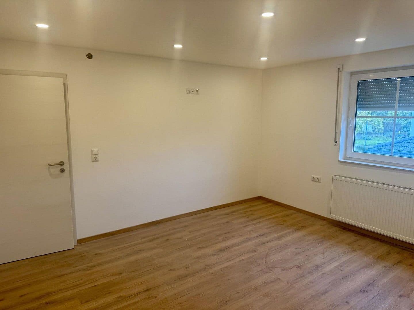 Pronájem domu 150 m², pozemek 400 m², Landensberg, Bavorsko Pronájem domu 150 m², pozemek 400 m², Landensberg, Bavorsko