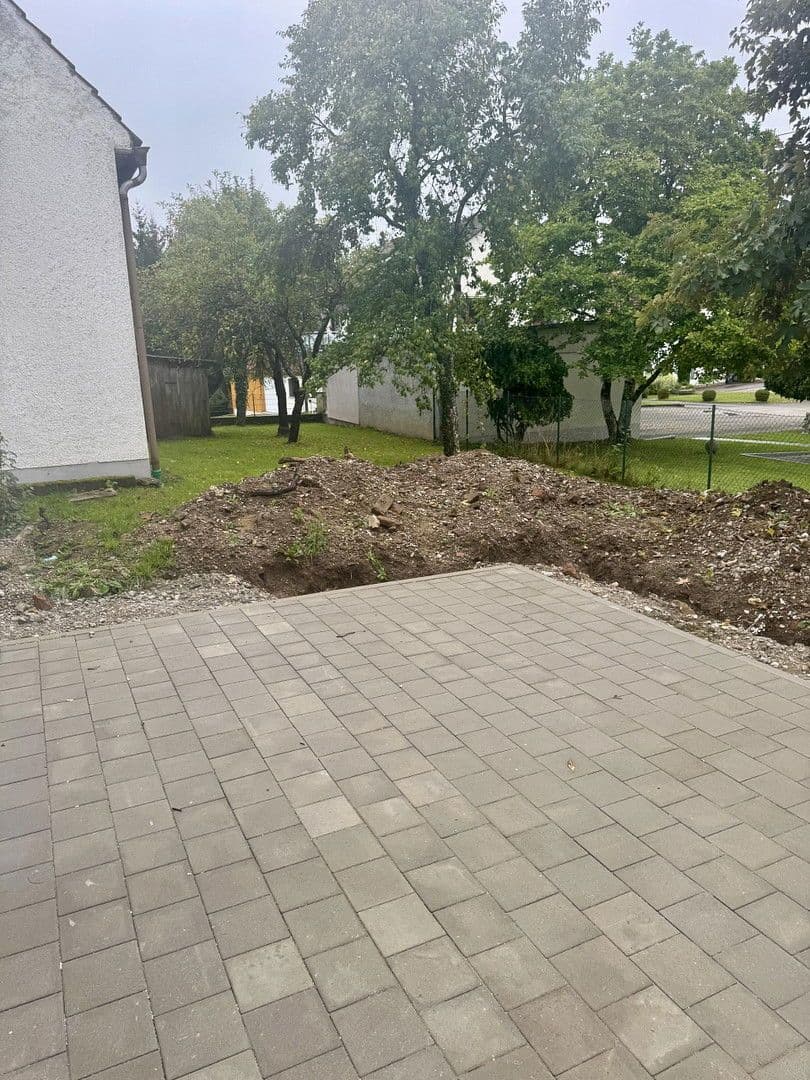 Pronájem domu 150 m², pozemek 400 m², Landensberg, Bavorsko Pronájem domu 150 m², pozemek 400 m², Landensberg, Bavorsko