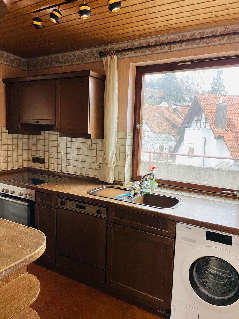 Prodej bytu 3+1 86 m², Mühlhofer Straße 2, Daisendorf, Bádensko-Württembersko Prodej bytu 3+1 86 m², Mühlhofer Straße 2, Daisendorf, Bádensko-Württembersko