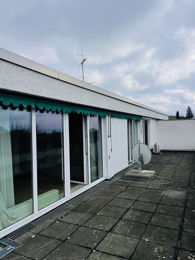 Prodej bytu 3+1 86 m², Mühlhofer Straße 2, Daisendorf, Bádensko-Württembersko Prodej bytu 3+1 86 m², Mühlhofer Straße 2, Daisendorf, Bádensko-Württembersko