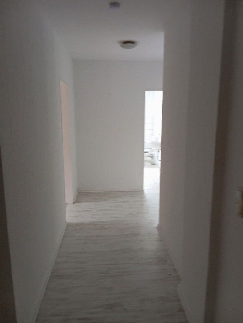 Prodej domu 706 m², pozemek 993 m², Löhne, Severní Porýní-Vestfálsko Prodej domu 706 m², pozemek 993 m², Löhne, Severní Porýní-Vestfálsko