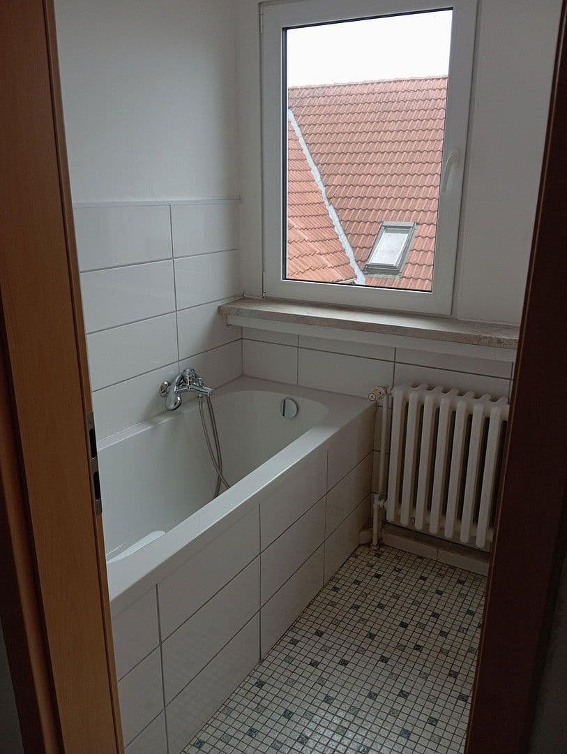 Prodej domu 706 m², pozemek 993 m², Löhne, Severní Porýní-Vestfálsko Prodej domu 706 m², pozemek 993 m², Löhne, Severní Porýní-Vestfálsko