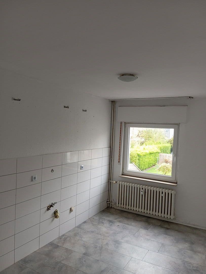 Prodej domu 706 m², pozemek 993 m², Löhne, Severní Porýní-Vestfálsko Prodej domu 706 m², pozemek 993 m², Löhne, Severní Porýní-Vestfálsko