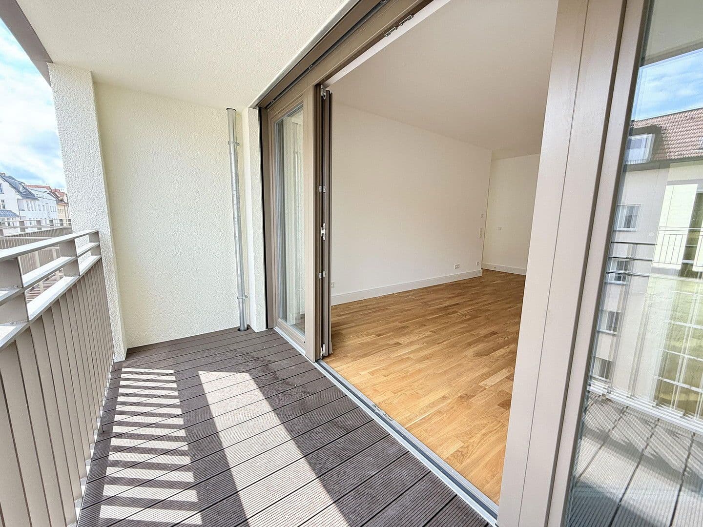 Prodej bytu 3+1 72 m², Hohenstaufenstraße 9, Berlin, Berlín Prodej bytu 3+1 72 m², Hohenstaufenstraße 9, Berlin, Berlín
