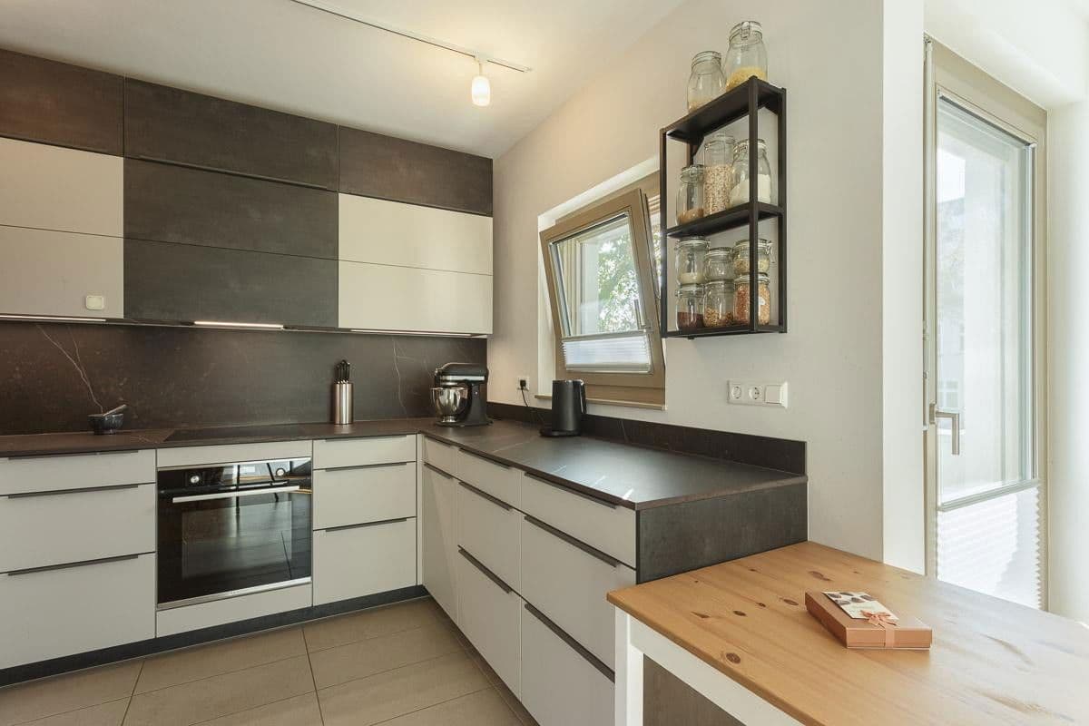 Prodej bytu 3+1 80 m², Berlin, Berlín Prodej bytu 3+1 80 m², Berlin, Berlín