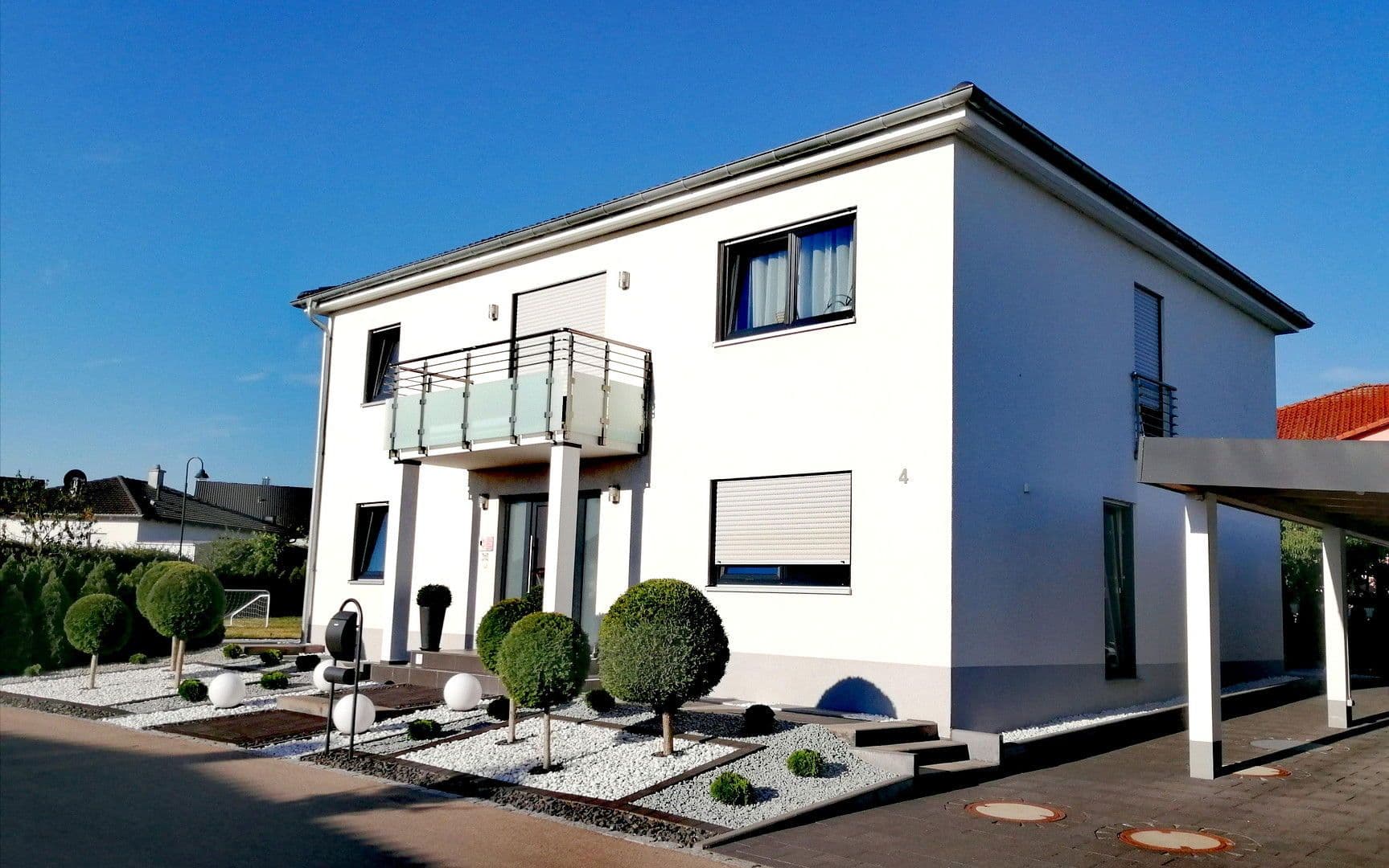 Pronájem domu 210 m², pozemek 670 m², Wilhermsdorf, Bavorsko Pronájem domu 210 m², pozemek 670 m², Wilhermsdorf, Bavorsko