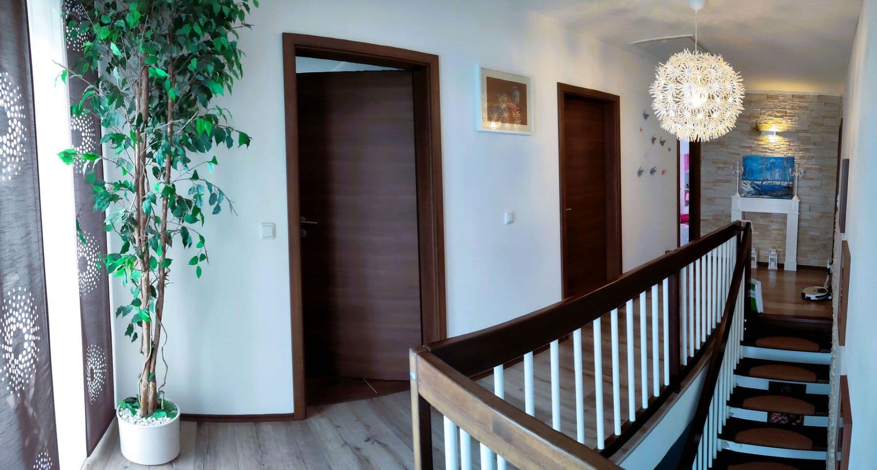 Pronájem domu 210 m², pozemek 670 m², Wilhermsdorf, Bavorsko Pronájem domu 210 m², pozemek 670 m², Wilhermsdorf, Bavorsko