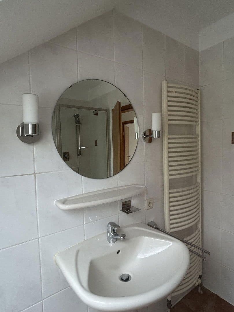 Pronájem bytu 2+1 70 m², Niedernhausen, Hessen Pronájem bytu 2+1 70 m², Niedernhausen, Hessen