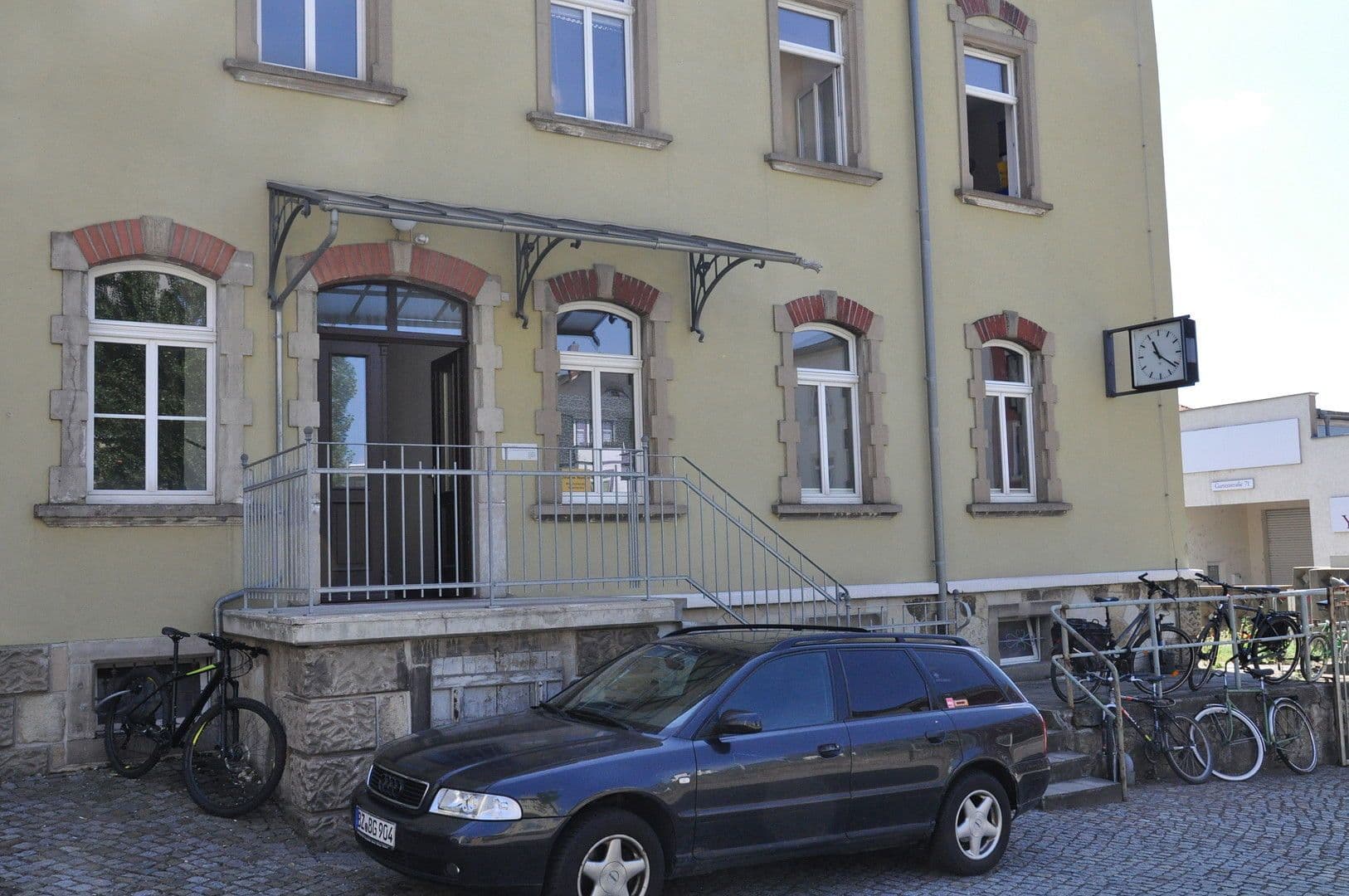 Pronájem kanceláře 91 m², Gartenstraße 70, Radebeul, Sasko Pronájem kanceláře 91 m², Gartenstraße 70, Radebeul, Sasko