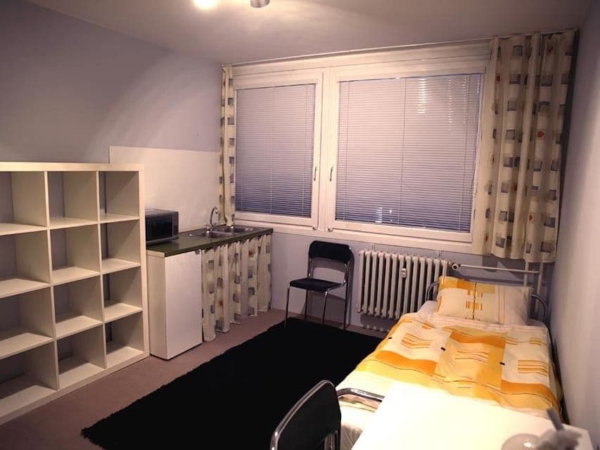 Pronájem bytu 3+1 14 m², Tovární, Praha, Praha Pronájem bytu 3+1 14 m², Tovární, Praha, Praha