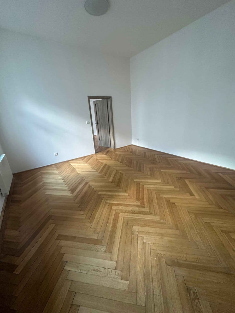 Pronájem bytu 2+1 75 m², Panská, Brno, Jihomoravský kraj Pronájem bytu 2+1 75 m², Panská, Brno, Jihomoravský kraj