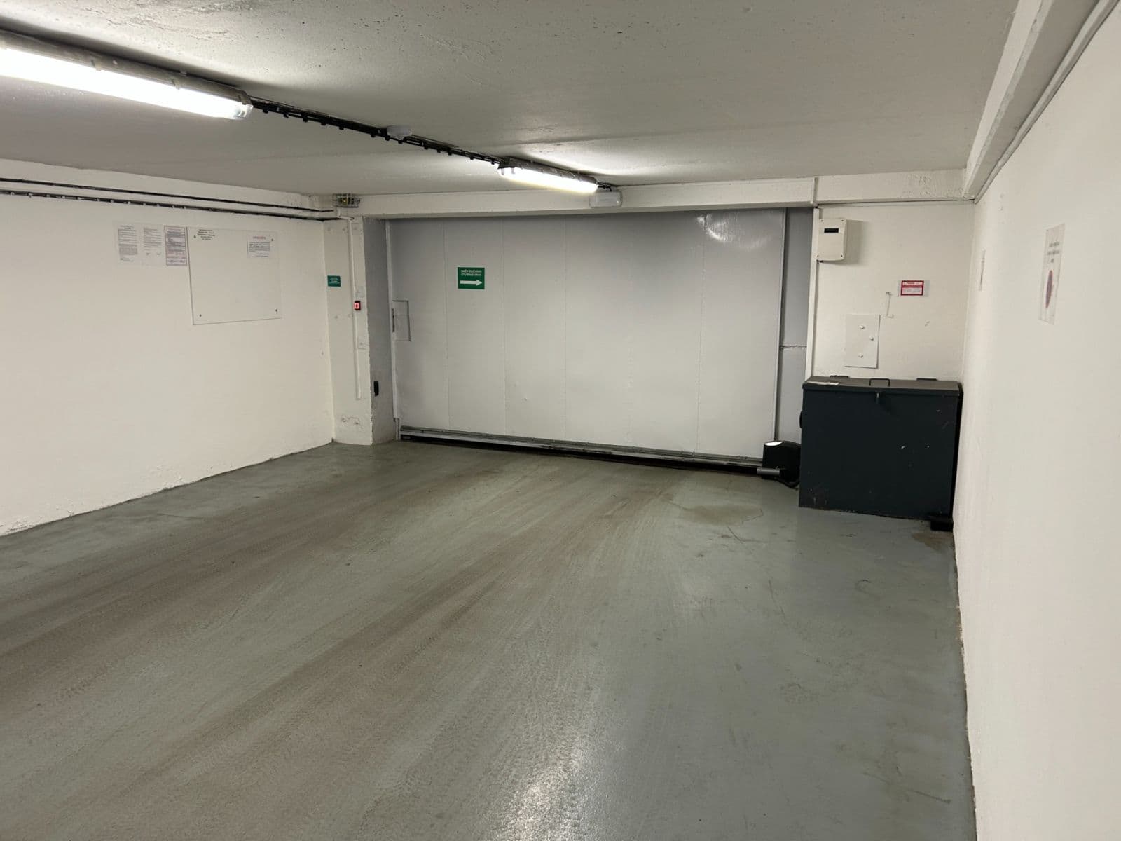 Prodej garáže 18 m², Borského, Praha, Praha Prodej garáže 18 m², Borského, Praha, Praha