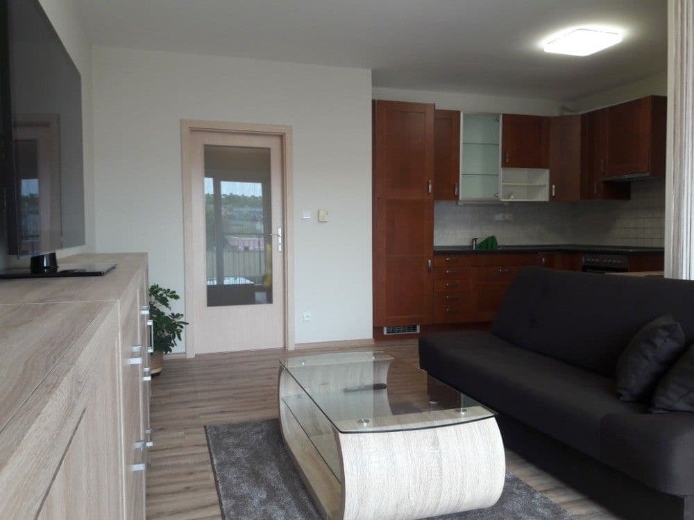 Pronájem bytu 1+kk 46 m², Na Harfě, Praha, Praha Pronájem bytu 1+kk 46 m², Na Harfě, Praha, Praha