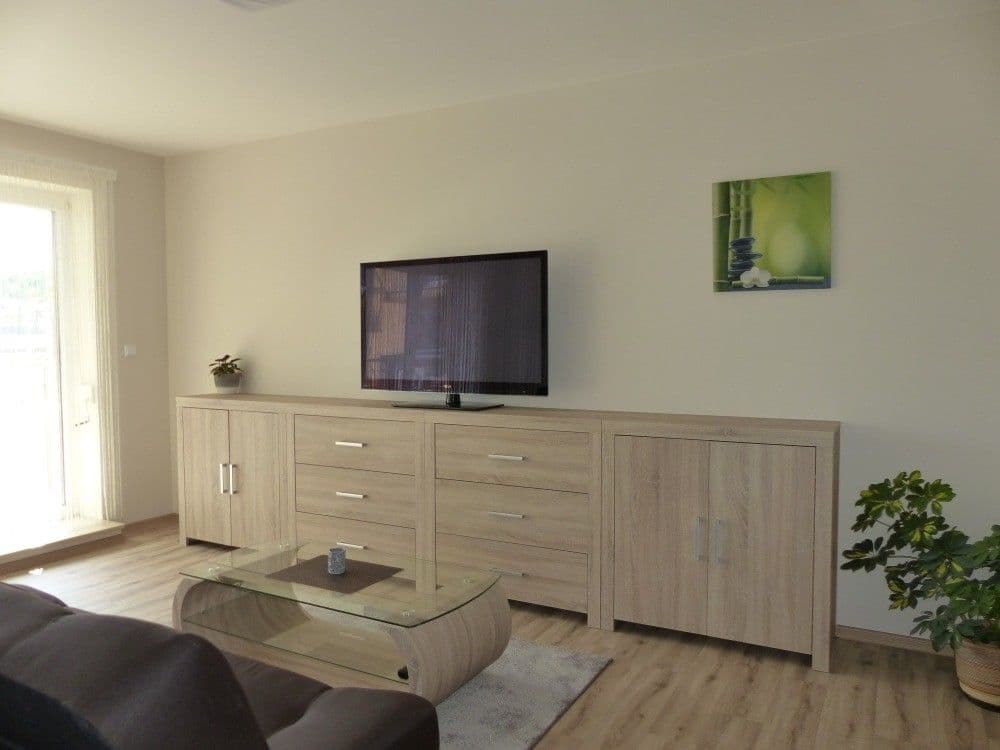 Pronájem bytu 1+kk 46 m², Na Harfě, Praha, Praha Pronájem bytu 1+kk 46 m², Na Harfě, Praha, Praha