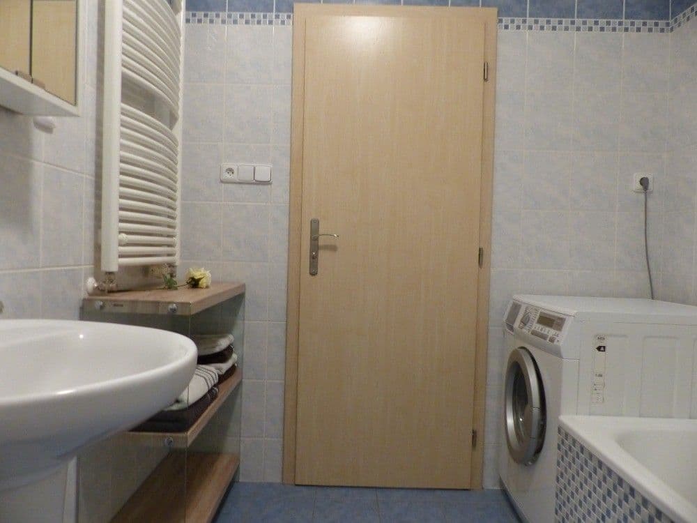 Pronájem bytu 1+kk 46 m², Na Harfě, Praha, Praha Pronájem bytu 1+kk 46 m², Na Harfě, Praha, Praha