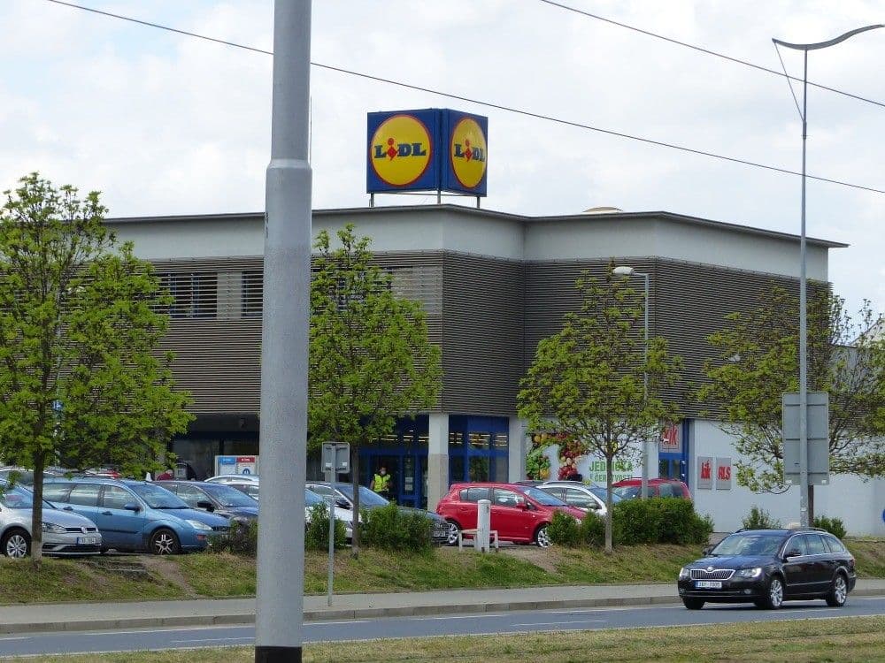 Pronájem bytu 1+kk 46 m², Na Harfě, Praha, Praha Pronájem bytu 1+kk 46 m², Na Harfě, Praha, Praha