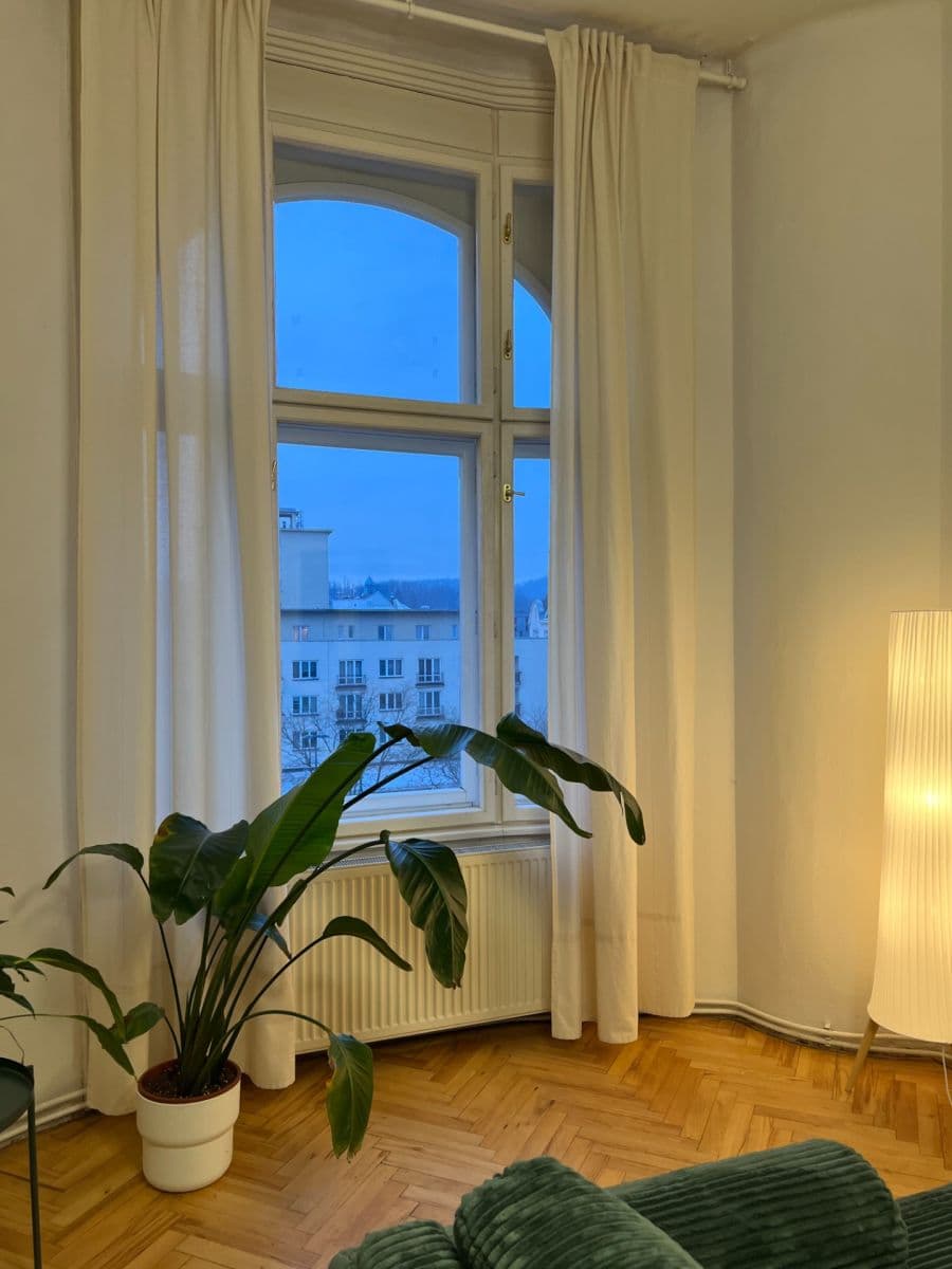 Pronájem kanceláře 30 m², Masarykovo náměstí, Ostrava, Moravskoslezský kraj Pronájem kanceláře 30 m², Masarykovo náměstí, Ostrava, Moravskoslezský kraj