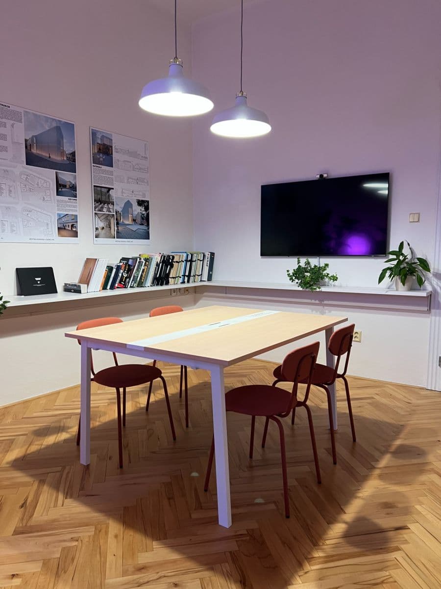 Pronájem kanceláře 30 m², Masarykovo náměstí, Ostrava, Moravskoslezský kraj Pronájem kanceláře 30 m², Masarykovo náměstí, Ostrava, Moravskoslezský kraj