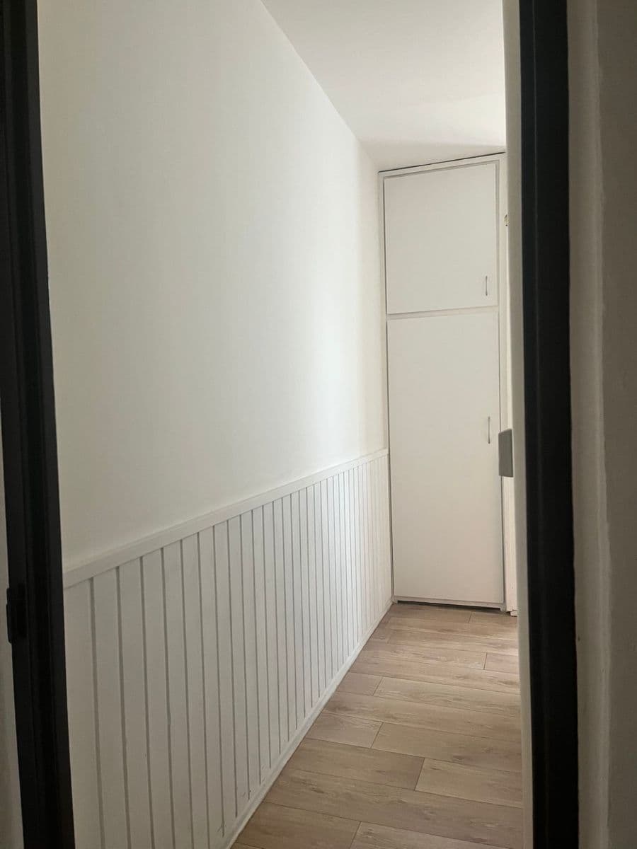 Pronájem bytu 2+1 57 m², Bratří Čapků, Valašské Meziříčí, Zlínský kraj Pronájem bytu 2+1 57 m², Bratří Čapků, Valašské Meziříčí, Zlínský kraj