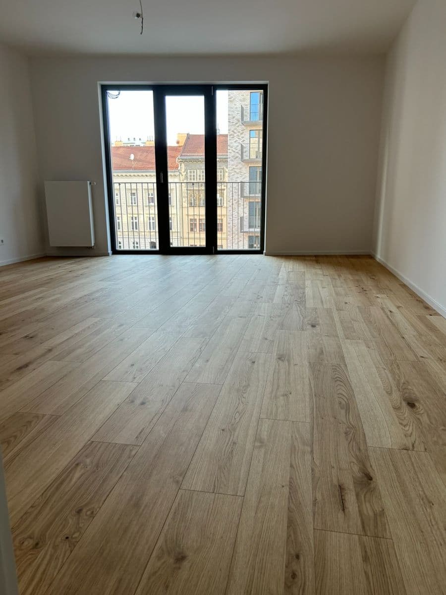 Pronájem bytu 1+kk 41 m², Bratislavská, Brno, Jihomoravský kraj Pronájem bytu 1+kk 41 m², Bratislavská, Brno, Jihomoravský kraj