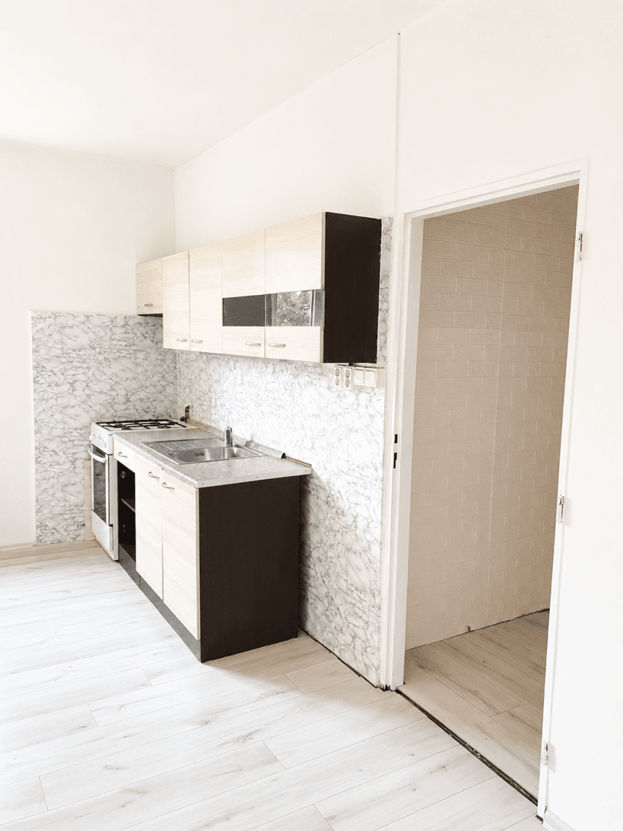 Prodej bytu 1+1 49 m², 28. října, Ostrava, Moravskoslezský kraj Prodej bytu 1+1 49 m², 28. října, Ostrava, Moravskoslezský kraj