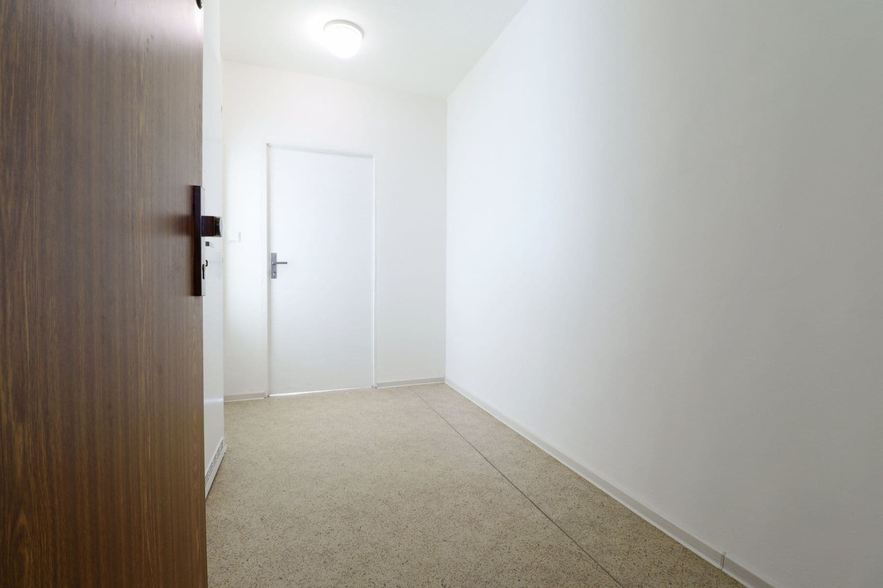 Pronájem bytu 2+kk 45 m², U zeleného ptáka, Praha, Praha Pronájem bytu 2+kk 45 m², U zeleného ptáka, Praha, Praha