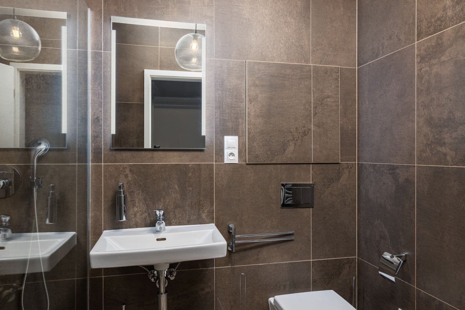 Pronájem bytu 1+kk 36 m², Pod Barvířkou, Praha, Praha Pronájem bytu 1+kk 36 m², Pod Barvířkou, Praha, Praha