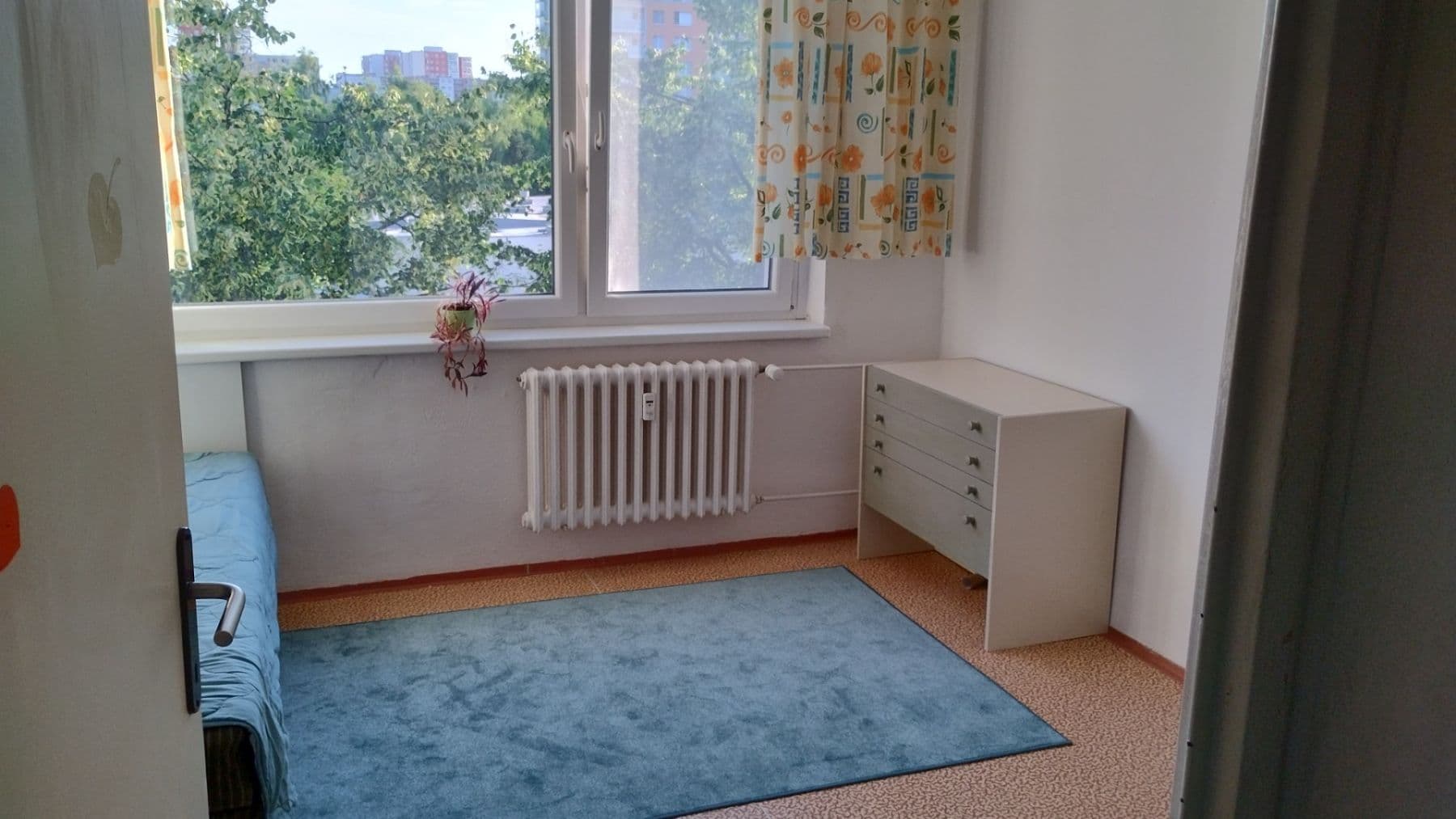 Pronájem bytu 2+1 40 m², Bořetická, Brno, Jihomoravský kraj Pronájem bytu 2+1 40 m², Bořetická, Brno, Jihomoravský kraj