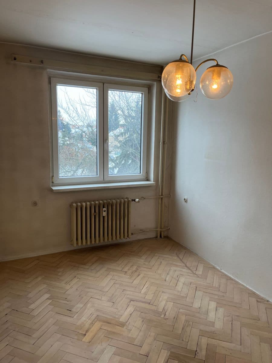 Prodej bytu 2+1 55 m², Pod Rapidem, Praha, Praha Prodej bytu 2+1 55 m², Pod Rapidem, Praha, Praha