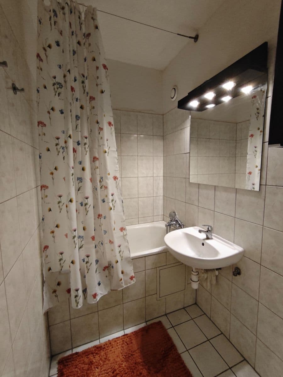 Pronájem bytu 2+1 40 m², Makovského, Praha, Praha Pronájem bytu 2+1 40 m², Makovského, Praha, Praha