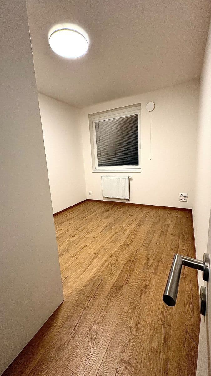 Pronájem bytu 2+kk 45 m², Čakovická, Praha, Praha Pronájem bytu 2+kk 45 m², Čakovická, Praha, Praha