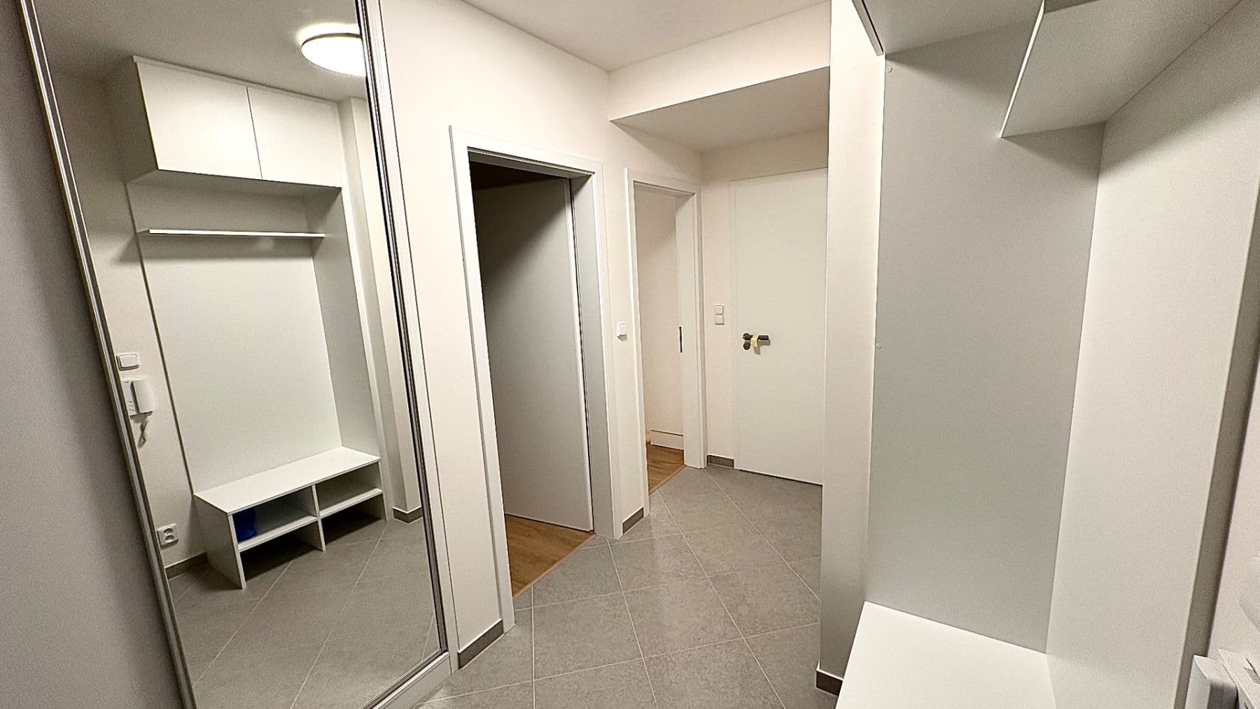 Pronájem bytu 2+kk 45 m², Čakovická, Praha, Praha Pronájem bytu 2+kk 45 m², Čakovická, Praha, Praha