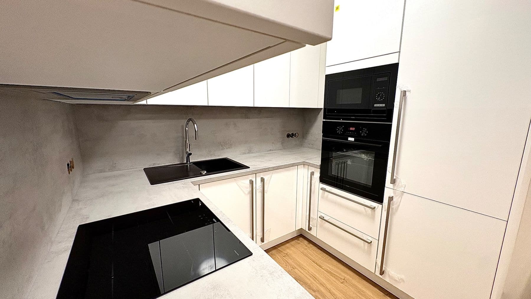 Pronájem bytu 2+kk 55 m², Čakovická, Praha, Praha Pronájem bytu 2+kk 55 m², Čakovická, Praha, Praha