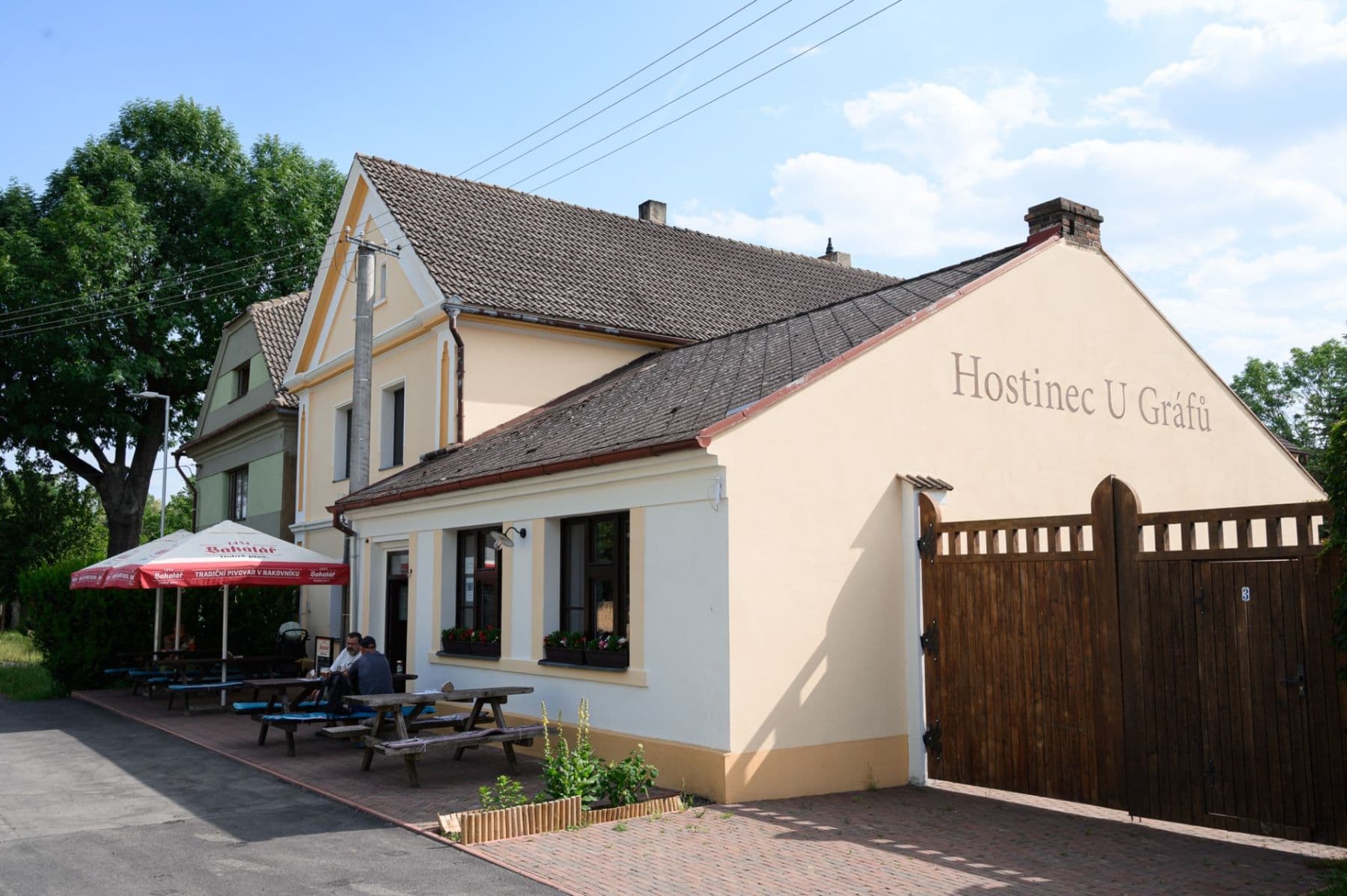 Pronájem nebytového prostoru 180 m², Koštice, Ústecký kraj Pronájem nebytového prostoru 180 m², Koštice, Ústecký kraj