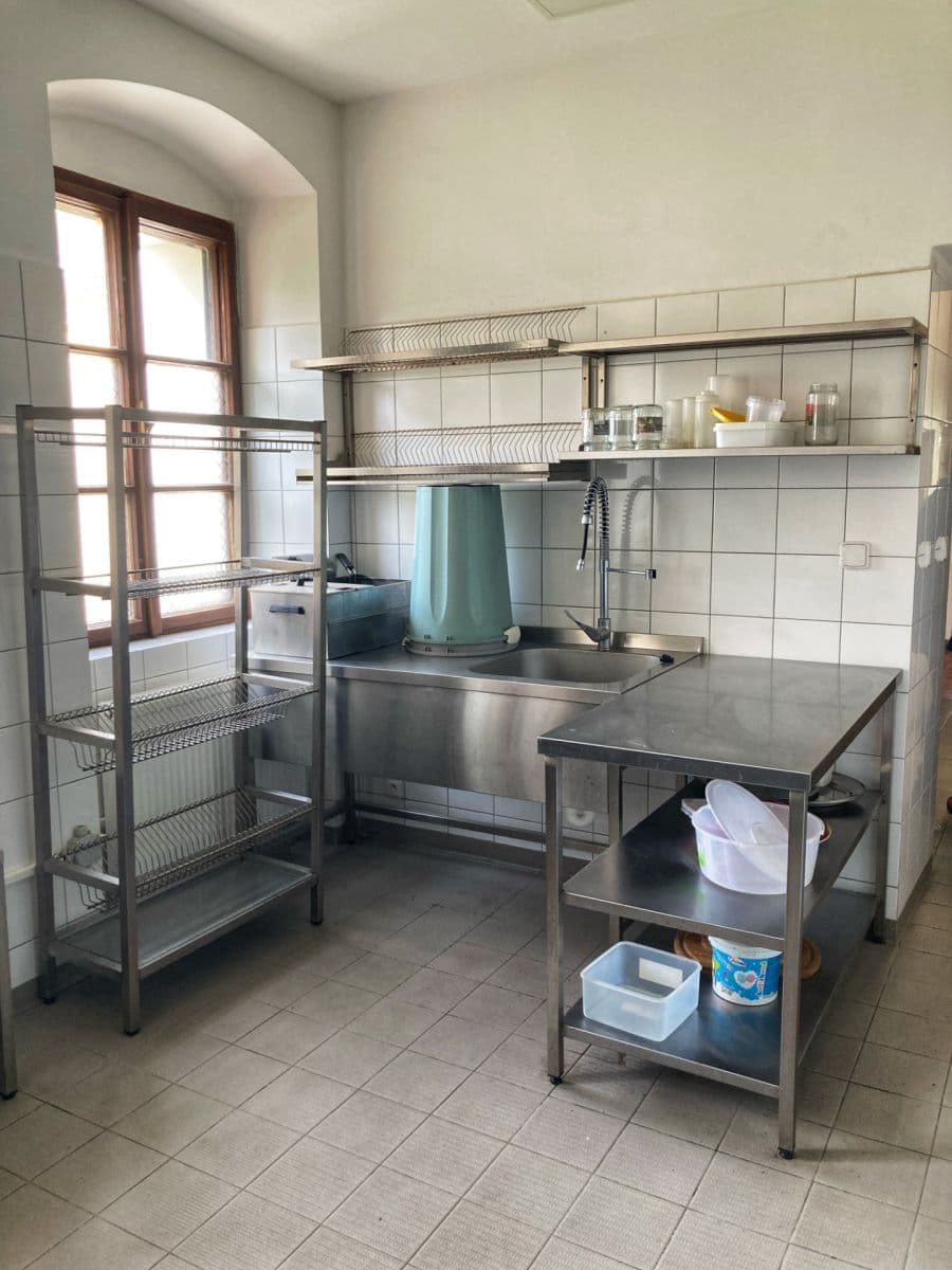 Pronájem nebytového prostoru 180 m², Koštice, Ústecký kraj Pronájem nebytového prostoru 180 m², Koštice, Ústecký kraj