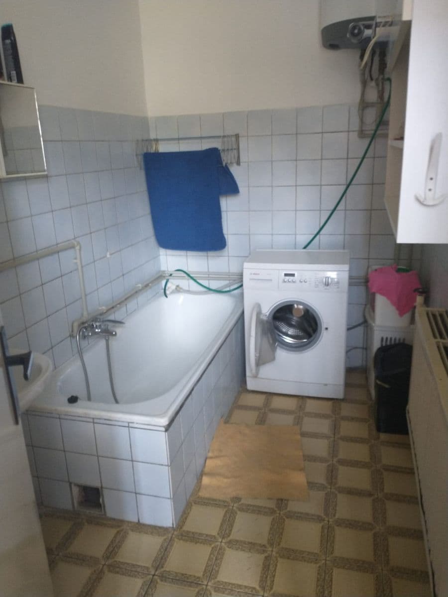 Prodej domu 274 m², pozemek 2.441 m², Hlavní, Březí, Středočeský kraj Prodej domu 274 m², pozemek 2.441 m², Hlavní, Březí, Středočeský kraj