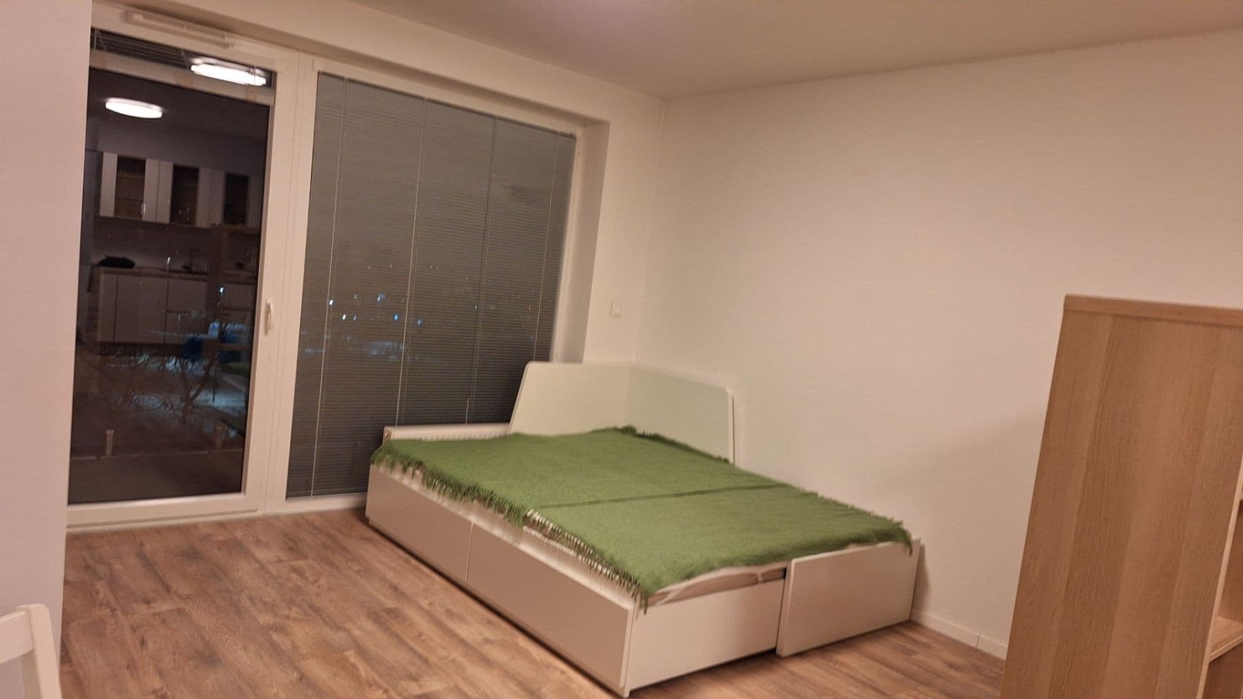 Pronájem bytu 1+1 38 m², Lužná, Petržalka, Bratislavský kraj Pronájem bytu 1+1 38 m², Lužná, Petržalka, Bratislavský kraj