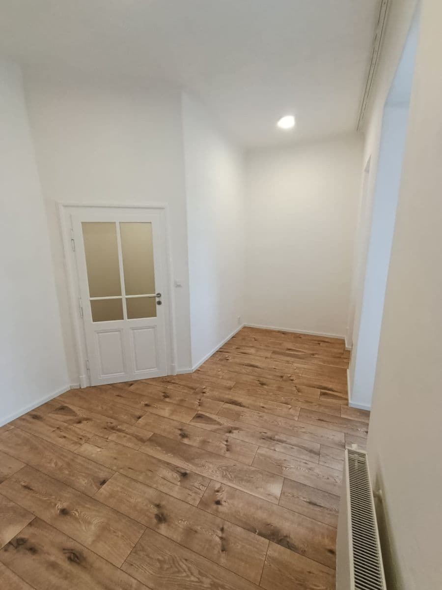 Pronájem bytu 3+kk 81 m², Křenová, Brno, Jihomoravský kraj Pronájem bytu 3+kk 81 m², Křenová, Brno, Jihomoravský kraj