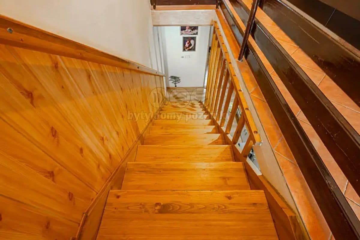 Prodej domu 250 m², pozemek 320 m², Branice, Jihočeský kraj Prodej domu 250 m², pozemek 320 m², Branice, Jihočeský kraj