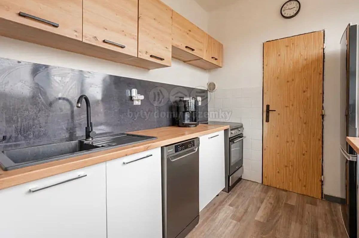 Prodej domu 250 m², pozemek 320 m², Branice, Jihočeský kraj Prodej domu 250 m², pozemek 320 m², Branice, Jihočeský kraj