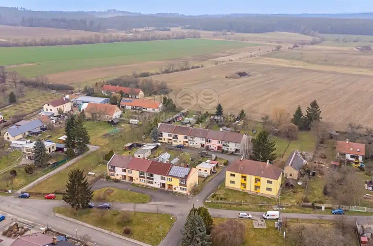 Prodej domu 250 m², pozemek 320 m², Branice, Jihočeský kraj Prodej domu 250 m², pozemek 320 m², Branice, Jihočeský kraj