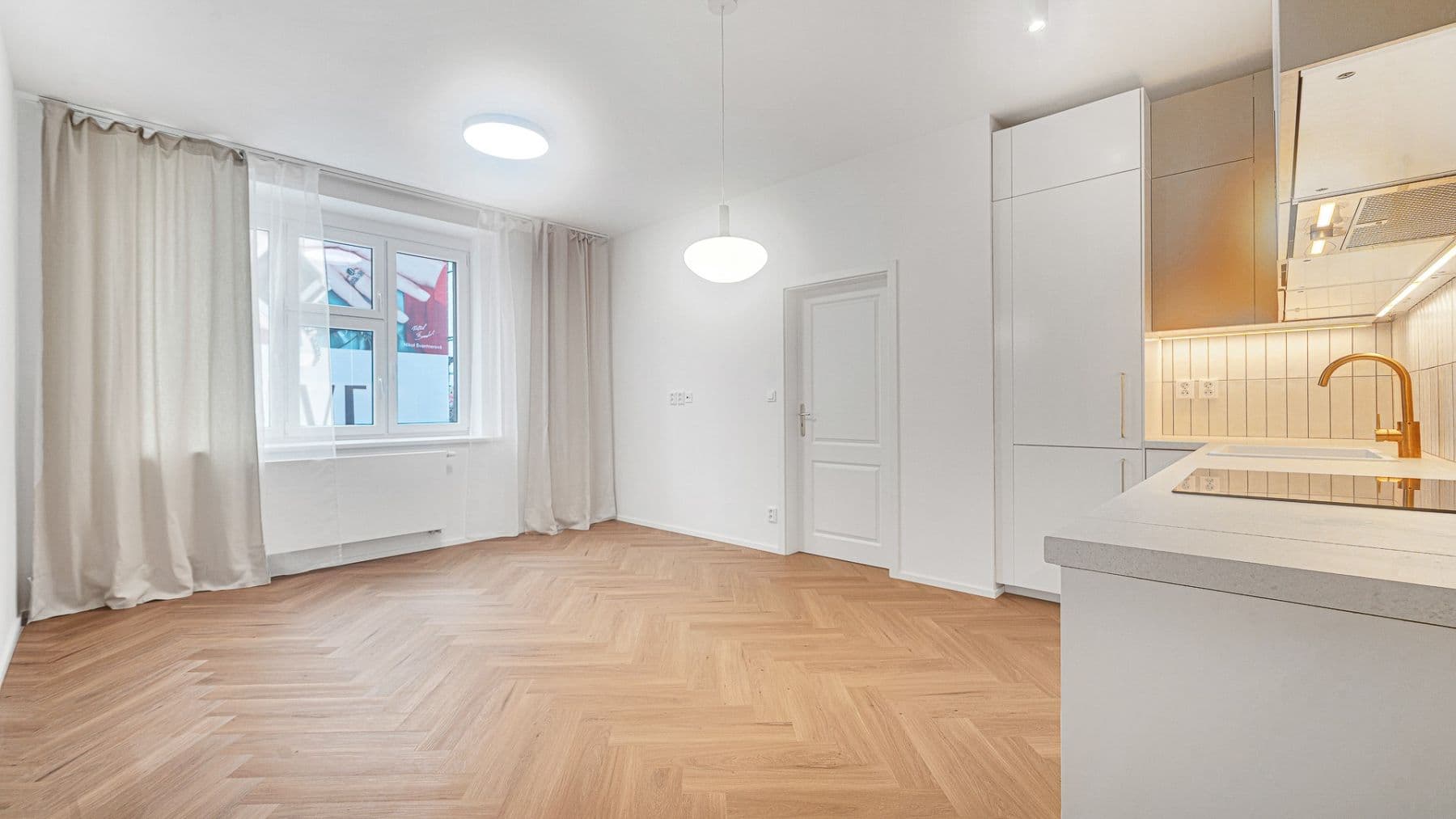 Prodej bytu 3+kk 70 m², Argentinská, Praha, Praha Prodej bytu 3+kk 70 m², Argentinská, Praha, Praha