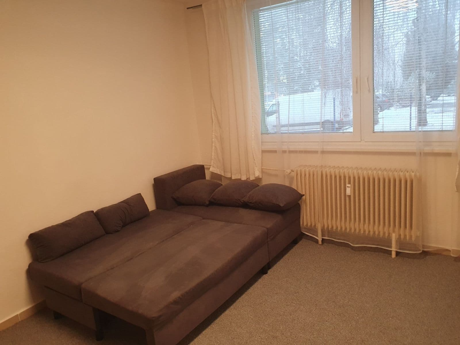 Pronájem bytu 1+kk 20 m², Jedovnická, Brno, Jihomoravský kraj Pronájem bytu 1+kk 20 m², Jedovnická, Brno, Jihomoravský kraj