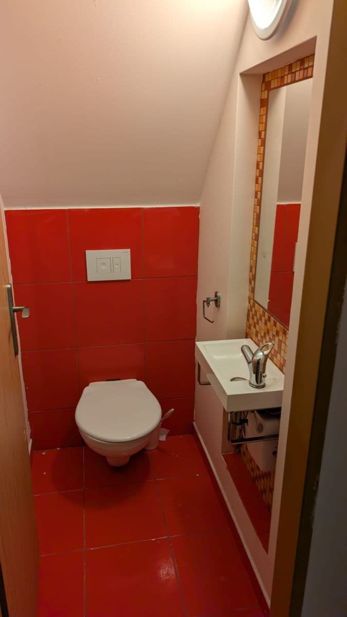 Pronájem bytu 5+kk 126 m², Osvoboditelů, Hlučín, Moravskoslezský kraj Pronájem bytu 5+kk 126 m², Osvoboditelů, Hlučín, Moravskoslezský kraj