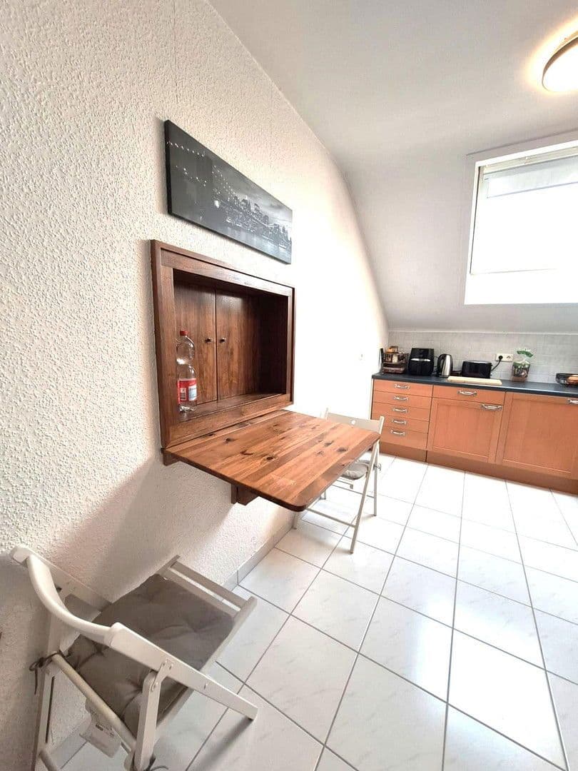 Pronájem bytu 3+1 85 m², Rödermark, Hessen Pronájem bytu 3+1 85 m², Rödermark, Hessen