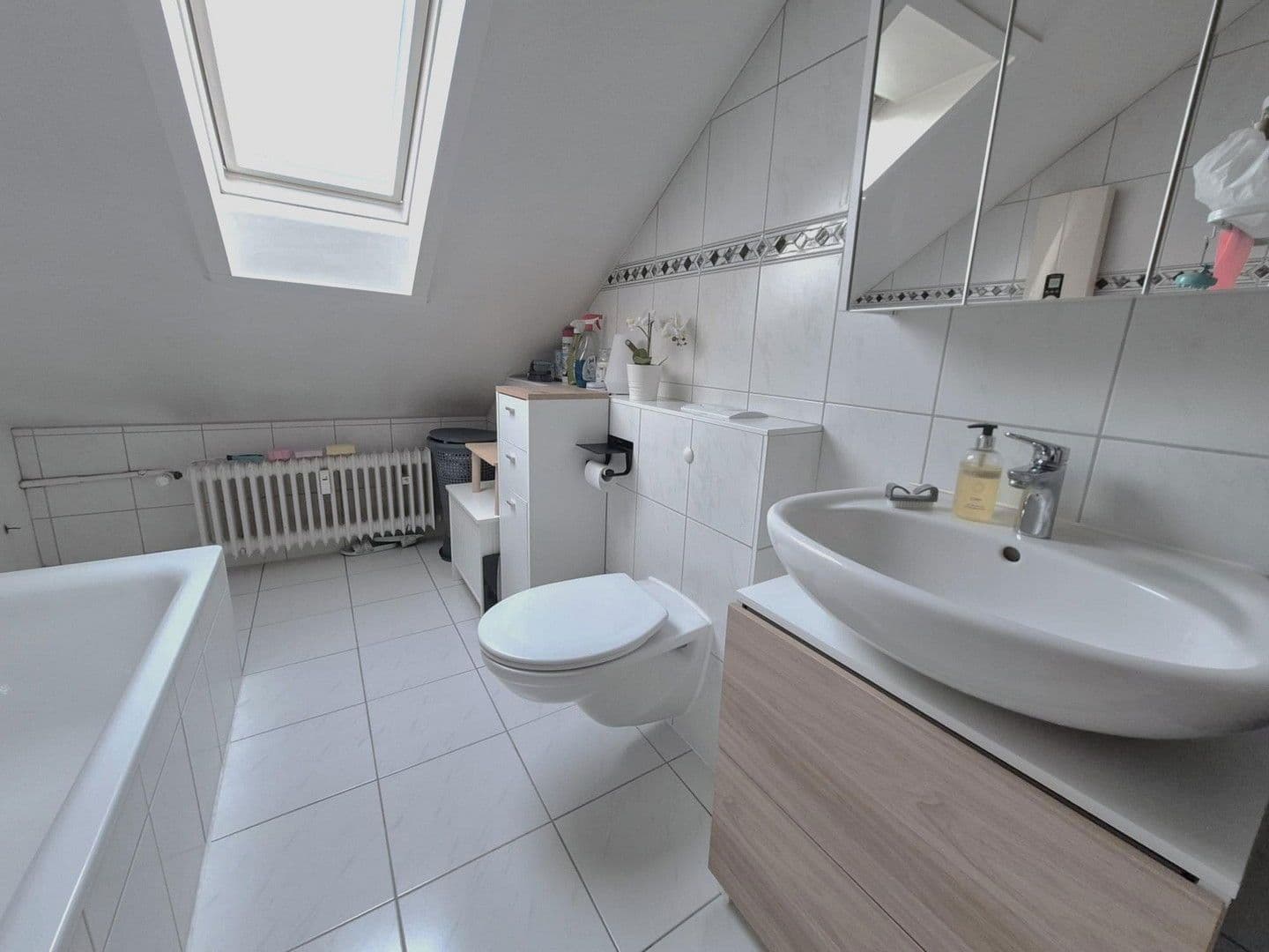 Pronájem bytu 3+1 85 m², Rödermark, Hessen Pronájem bytu 3+1 85 m², Rödermark, Hessen